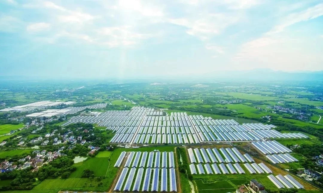 농업 관개에 적합한 태양 전지판 지상 장착 시스템을 선택하는 방법